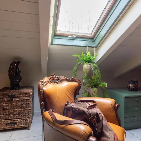 Tonni アパート *