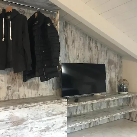 アパート Tonni *