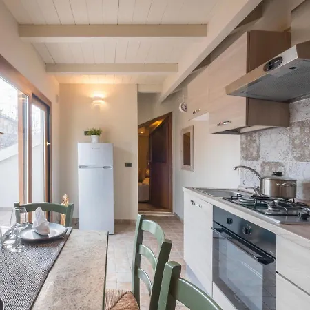 Tonni Appartement *
